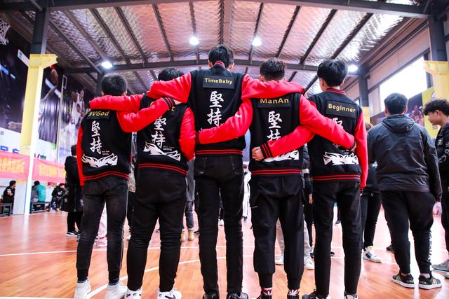 理實結(jié)合，新華學(xué)子展現(xiàn)<a href=http://njxh.cn target=_blank class=infotextkey>專業(yè)</a>電競風(fēng)采