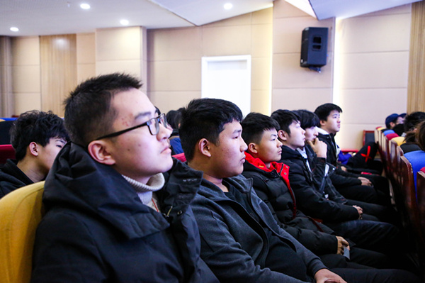 新生入學(xué)<a href=http://njxh.cn target=_blank class=infotextkey>專業(yè)</a>解讀，為你揭開兩大<a href=http://njxh.cn target=_blank class=infotextkey>專業(yè)</a>的神秘面紗