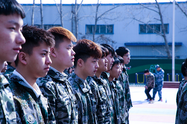 “三教三訓(xùn)”之綠裝紅顏，勇往直前！