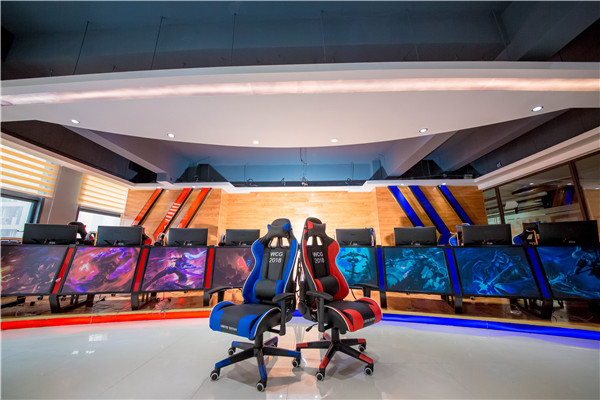 年前擇校，為啥家長(zhǎng)都來(lái)南京新華實(shí)地考察？