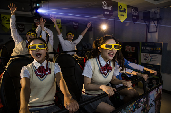 初<a href=http://njxh.cn target=_blank class=infotextkey>高中</a>女生成績不理想，學(xué)什么技術(shù)好？