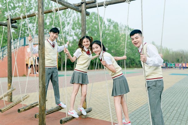 女生適合學(xué)什么？適合女生學(xué)習(xí)的<a href=http://njxh.cn target=_blank class=infotextkey>專業(yè)</a>推薦