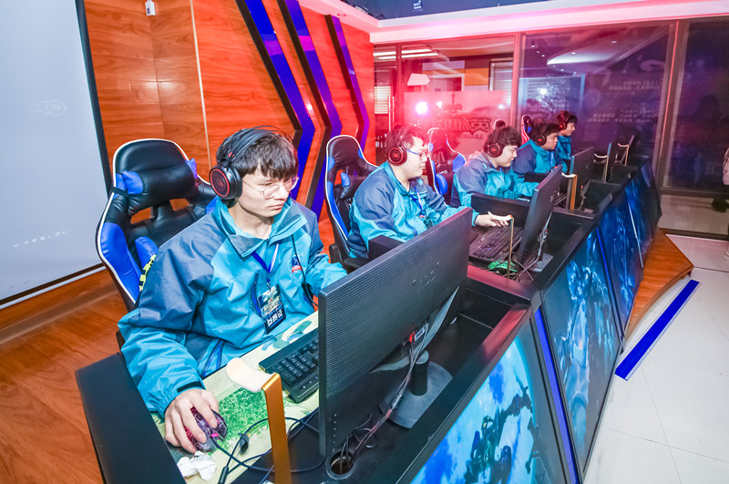 電子競技等于打游戲？南京哪里有電子競技學(xué)院？