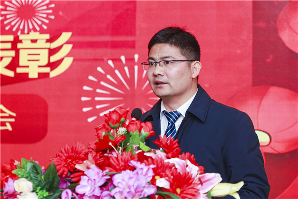 2020春季教學(xué)質(zhì)量月總結(jié)表彰暨教學(xué)研發(fā)部署大會隆重舉行！