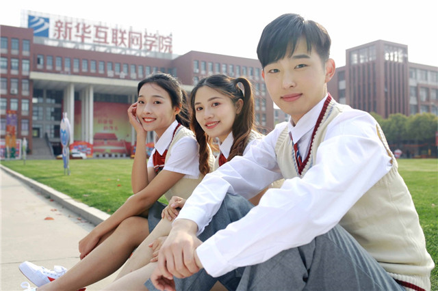 新華暖心教育，緣何成為家長們放心的學(xué)校？