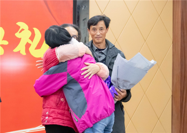 新華暖心教育，緣何成為家長們放心的學(xué)校？