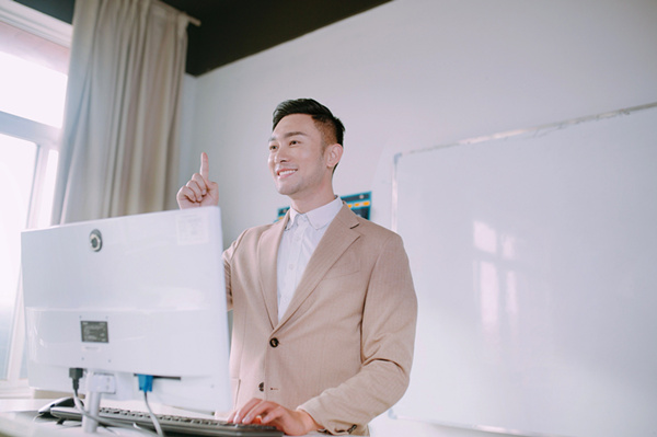 男生適合學(xué)什么<a href=http://njxh.cn target=_blank class=infotextkey>專(zhuān)業(yè)</a>，就業(yè)前景好？