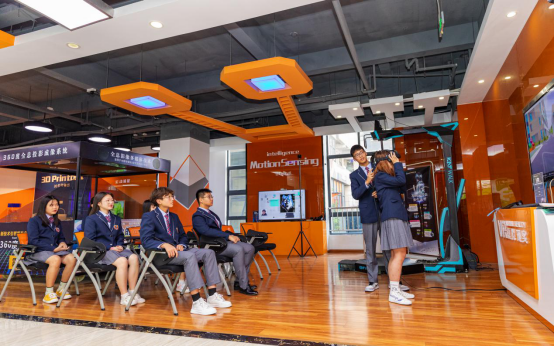 南京新華電腦專修學(xué)院330校園專場咨詢?nèi)栈顒?dòng)成功舉辦！