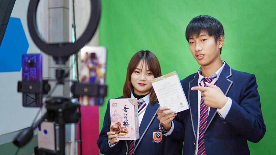 厲害了我的學(xué)姐！2021雙11直播PK龍虎榜