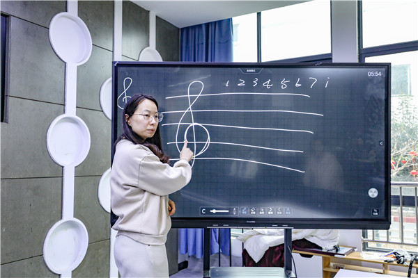 開學(xué)特輯|開學(xué)第一天，我們是這樣度過的