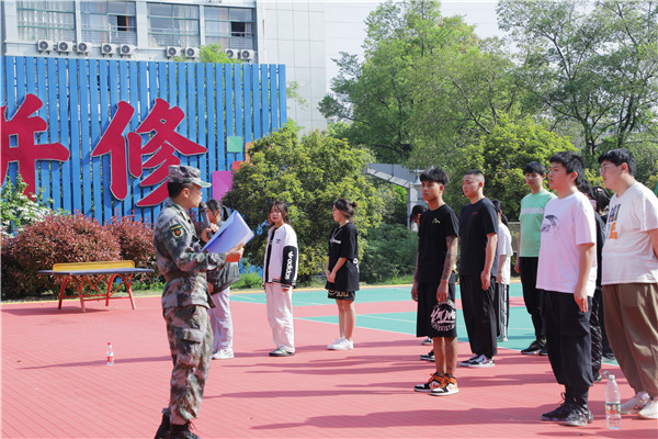 青春飛揚(yáng) 逐夢(mèng)啟航|南京新華2022春季素質(zhì)拓展周開始啦！