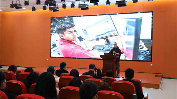 親授頂尖技能，世界技能大賽首席專家葉維中走進新華！