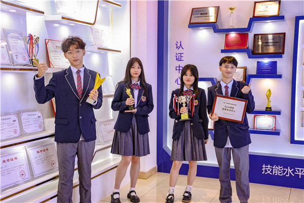 1743488318448778.jpg 2O2A1515.jpg