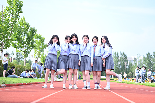 上一個(gè)差的高中還是去職高好？