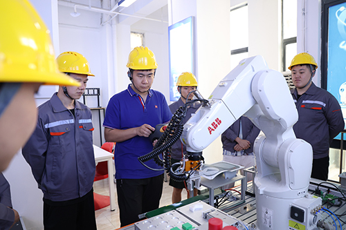 高中生讀不下去應(yīng)該學(xué)點什么