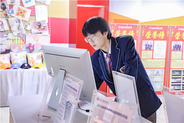 職校專業(yè)選什么？互聯(lián)網(wǎng)專業(yè)紅利多