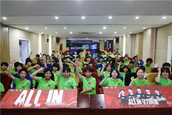 2022 PEL夏季賽落幕，南京新華線下觀賽氛圍火熱